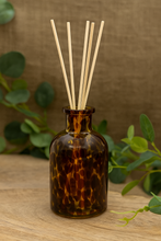 Load image into Gallery viewer, Tortoise Reed Diffuser
